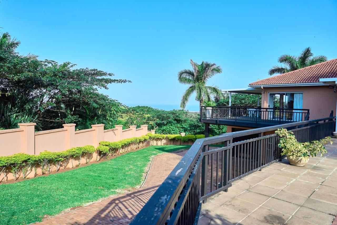 Seaview Executive Guest House 음툰지니 외부 사진