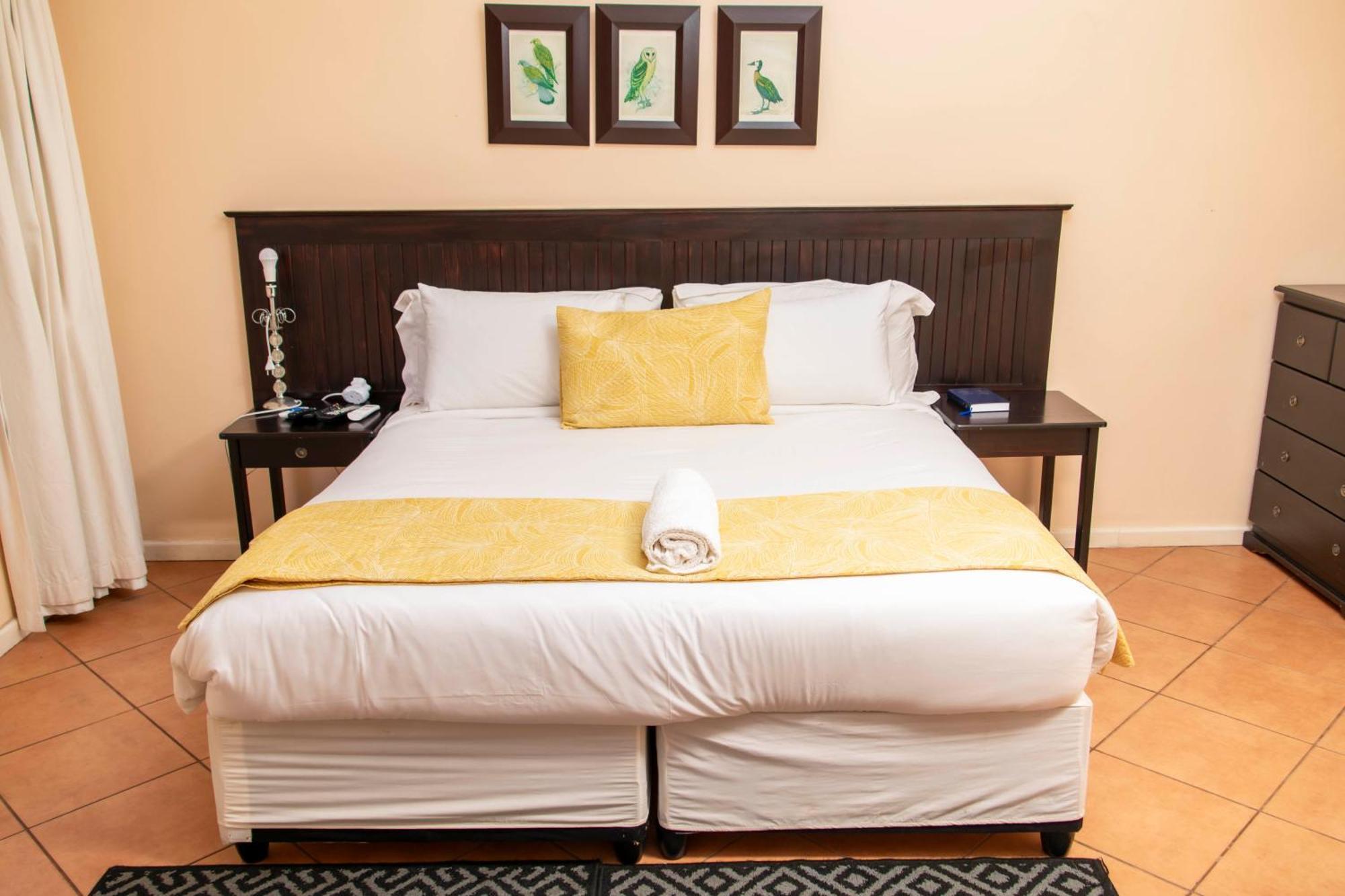 Seaview Executive Guest House 음툰지니 외부 사진